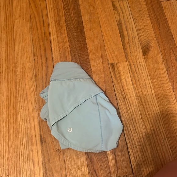 Lululemon Athletica Speed up shorts,Good condition - Picture 4 of 4